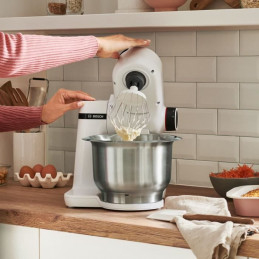 Kitchen Machine Serie 2 Bosch - Robot De Cuisine - 700W - 4 Vitesses + Turbo - Bol Mélangeur Inox 3,8 L - Blender 1,25 L - Blanc