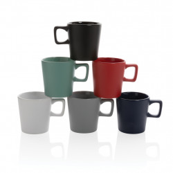 Tasse à café céramique au design moderne